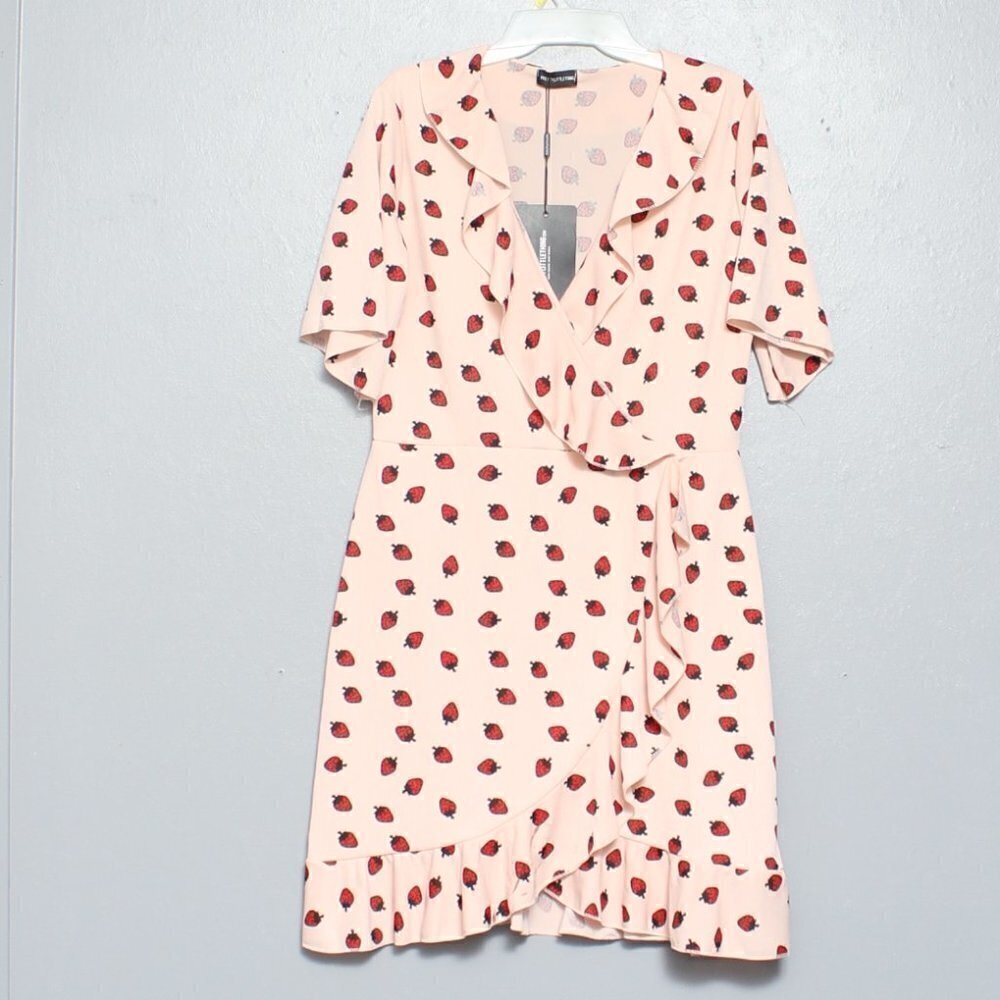 Pretty little things nwt strawberry print novelty pink ruffle dress